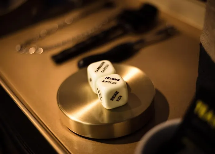 50 Nuances Avec Balneotherapie Pour 2 2* Caen